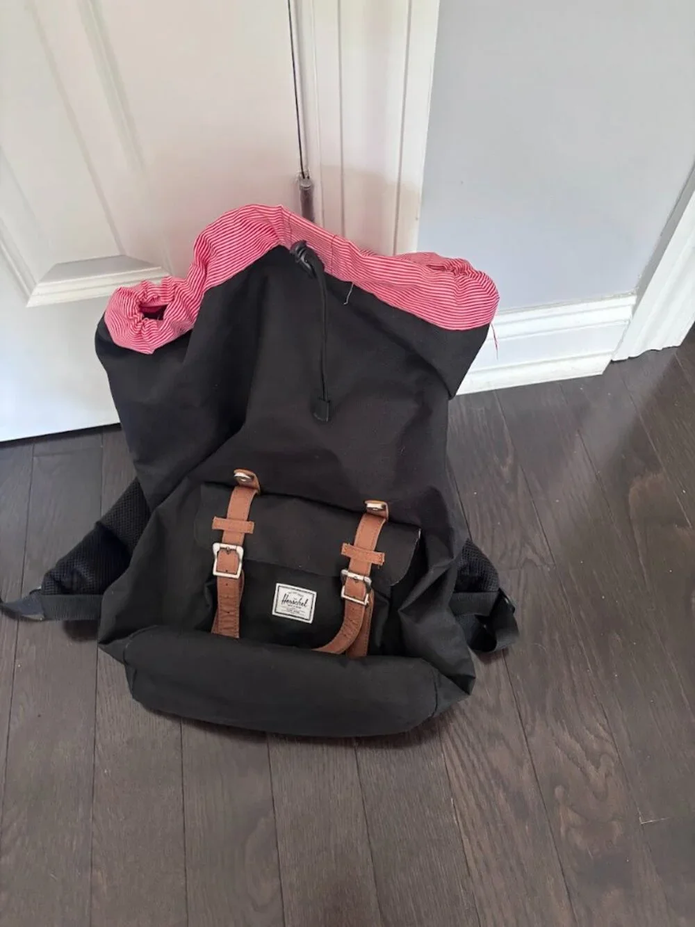 Herschel Little America Backpack - 30 L